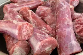 180买六斤牛尾骨，秘制麻辣牛尾，麻辣鲜香软烂脱骨，越啃越带劲视频封面