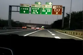 思域的隔音效果如何，我们开上高速感受一下