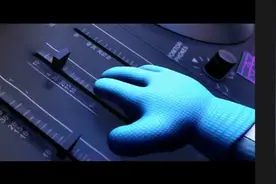 是男神，我就是男神，嘿，所有人给我站一边，超人强，我要出现15