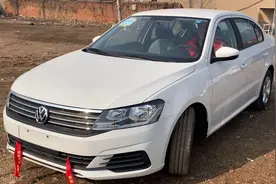 大众手动挡要停产？安徽兄弟一早来提朗逸启航风尚 新车6万多怎样视频封面