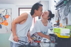 情侣日常|我的最佳女友，经常给我送礼物，还特别温柔给我做早餐