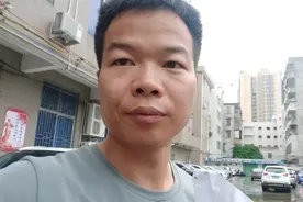 我儿子脚摔到了，要办休学证到教育局去，好麻烦视频封面