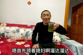 长春下岗职工，自己缴保险，2022年退休，41年工龄退休金是多少？视频封面