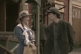 《钢铁是怎样炼成的》保尔在路上遇到冬妮娅