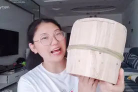 开锅大家都知道，开蒸饭的木桶大家知道吗？今天孙胖胖就教下大家视频封面