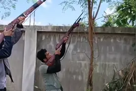 看越南老表用自制气枪狩猎