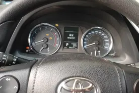 一汽丰田卡罗拉机油小扳手提示消除视频封面