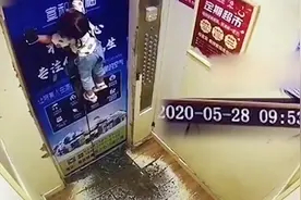 监控里的小女孩多么无助，一定要看好孩子视频封面