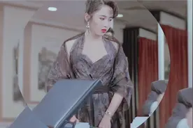二十年前港剧的穿搭也太时尚了，现在看都不过时，很值得借鉴视频封面