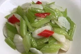 厨师长教你西芹炒山药的家常做法，步骤详细，清脆爽口下酒又下饭视频封面