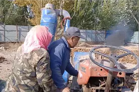 葵花饼对于养殖户也是宝，卖完葵花籽，紧着把这宝贝都储存起来视频封面