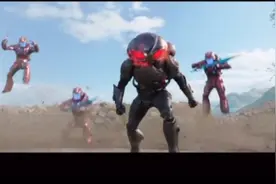 男子以为美女好欺负 竟敢把刀架她脖子上视频封面