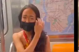 国外小伙在地铁
里给陌生人画画视频封面