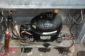 冰箱这个问题你也能修，嗡嗡响不启动，换个小配件就修好，