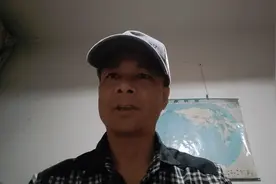 有人大代表提出要取消外国留学生的超国民待遇视频封面