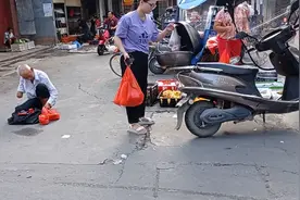 今天在菜市场遇见一位乞讨的老人。潮汕话是这样叫的。视频封面