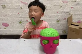 宝贝我也想吃恐龙软糖视频封面