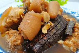 这才是杜仲巴戟天最佳搭配，很多人搭配错误，腰不好肾气不足收藏