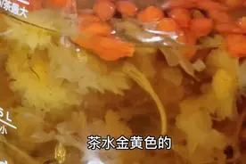 “金银花”这样搭配，煮出来的茶饮超好喝更健康，值得试一下！