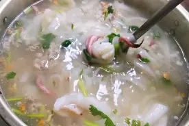 潮汕粿条汤的家常做法，方便快捷又美味，真是百吃不腻