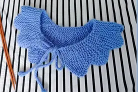 花瓣假领子的编织教程第一集，这个假领是无领衣服的好搭档