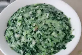 怀孕8个多月孕妇简单做个江西老表最爱的青菜芋头糊视频封面