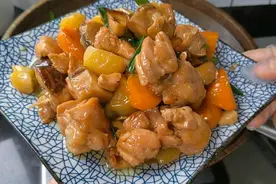 这样做生炒鸡，鲜嫩入味，爱吃鸡肉的海南老公吃完骨头都要嚼一嚼