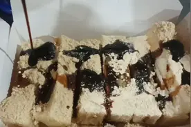 成都崇州三江卖土豆的小姐姐推荐：红糖糍粑，狼牙土豆好吃不贵