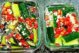 原来泡黄瓜这么简单，一个小时就能吃，爽脆开胃今天做了两种口味