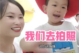 宝妈两年前定的拍照套系，二胎8个月的百天照，终于安排上了！视频封面