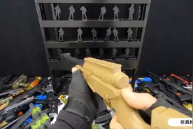 今天来一款光头强同款玩具猎枪。遇上小熊熊再也不怕了视频封面