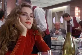 老哥被妻子折磨得不行，居然给自己的妻子找情人视频封面