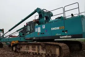 旋挖钻机这样上板车，是不是老司机？