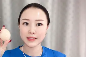 每天鸡蛋滚眼2分钟，黑眼圈、眼袋不知不觉淡化了，可以缓解眼疲视频封面