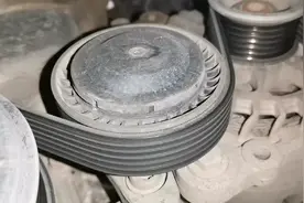 大众EA211发动机更换正时皮带全过程，看完就能自己动手换了！！视频封面