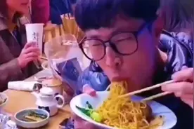 命运就是如此的搞笑🙃视频封面