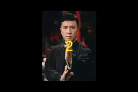 叶问I甄子丹帅气卸掉警察左轮手枪子弹，下集更新更精。