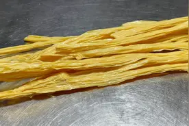 厨师长教你炒腐竹的正确做法，步骤详细，嫩滑入味下酒又下饭