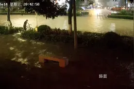 潮州政府每年都在修路，下水道的问题一直得不到解决