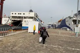 长途客运船上什么样？威海轮渡7小时到大连实拍！视频封面