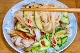 广西干捞粉，用料做法超简单，爽口又解馋，学会可以省一笔钱