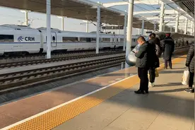 G1652厦门开往上海虹桥用时少的一趟火车，全程运行5个小时30分钟