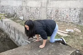 90年31岁，因为命运承受的太多太多，过着走一步看一步的生活