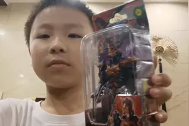 今天我们来开箱万代正版的伽古拉斯伽古拉视频封面