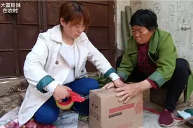 4月29号河南大蒜成熟，玲妹通过网络销售大蒜，5斤装真划算视频封面