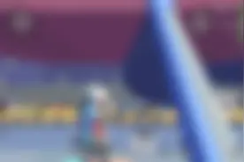 测试AUG和狗杂哪个更好用