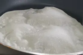 你烙的薄饼又干又硬？教你一个最简单的方法告别干硬，超薄又柔软