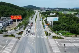 中国桂林，上午10点36分，桂林市郊区雁山区，令人惊讶的真实现状视频封面