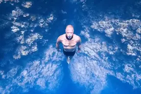 深潜者，一口气下潜上百米的老外。现实生活中的海王。