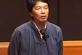 刘震云获茅盾文学奖，脱稿把颁奖典礼变成了脱口秀！#刘震云视频封面